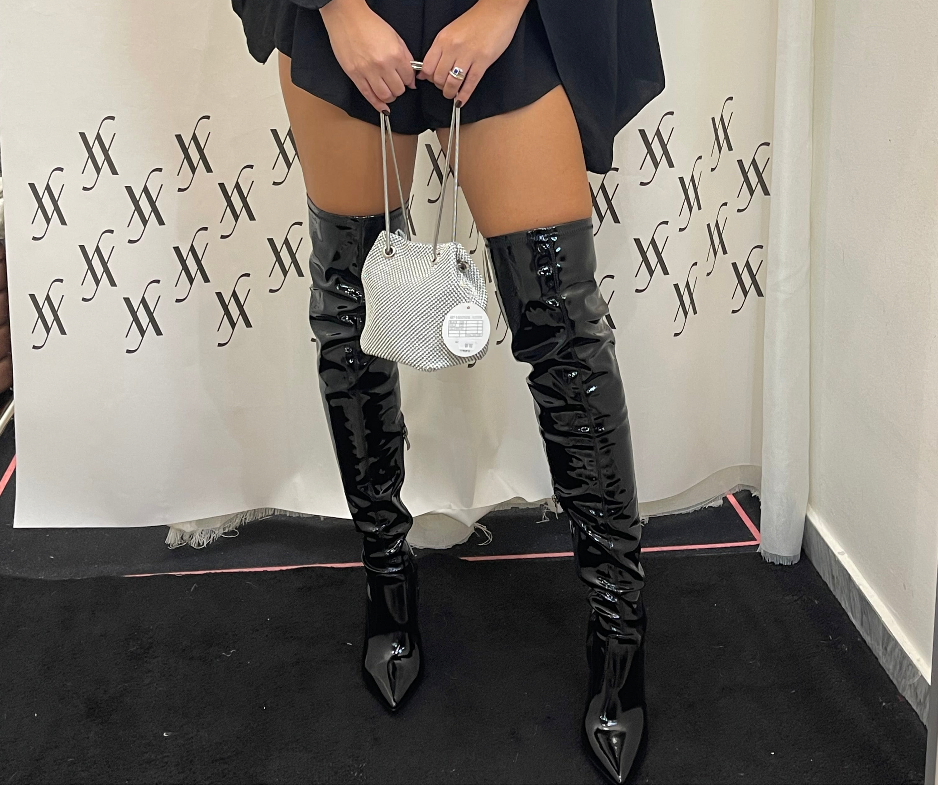 Borsa a secchiello con strass