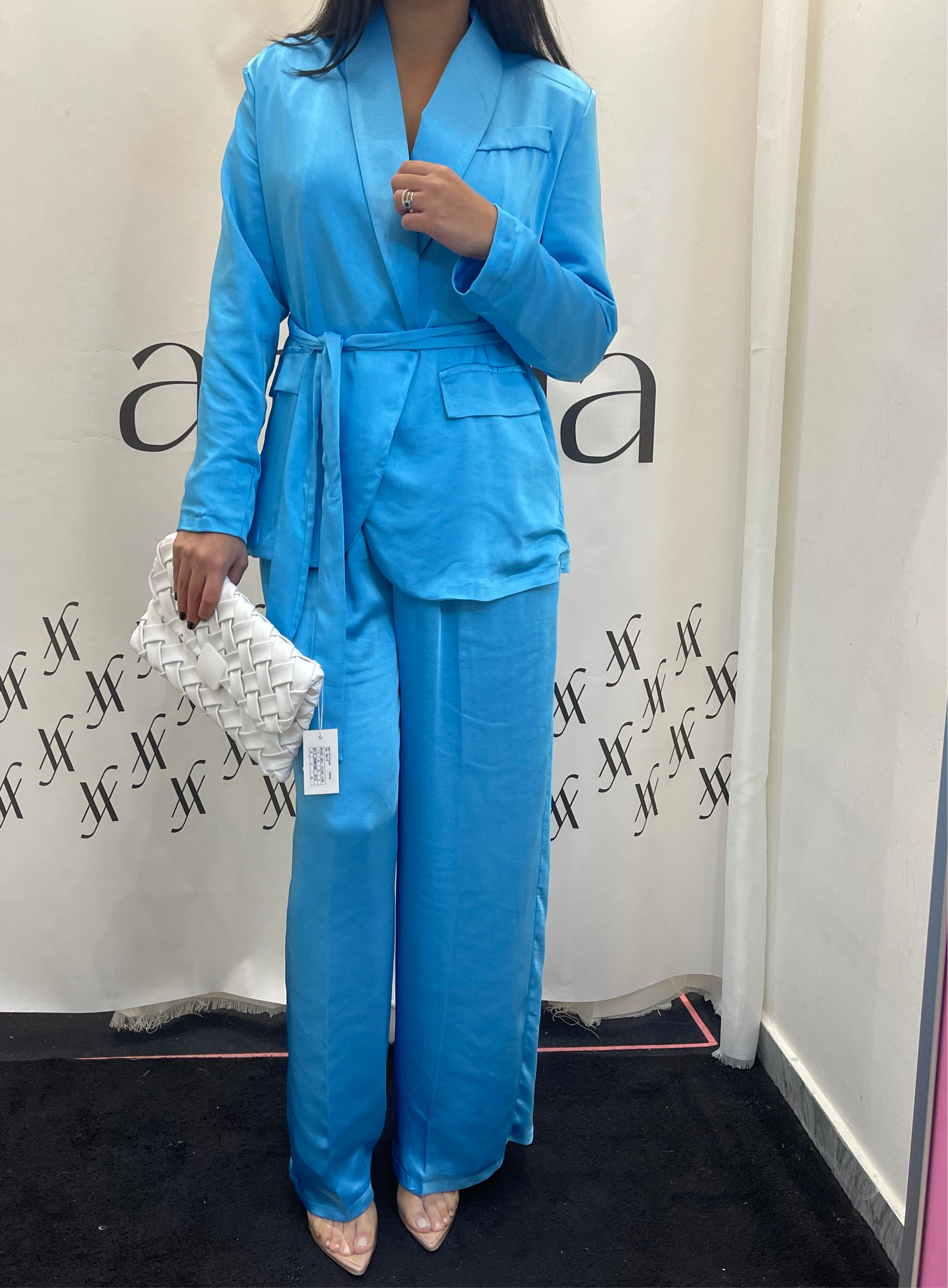 Tailleur in raso